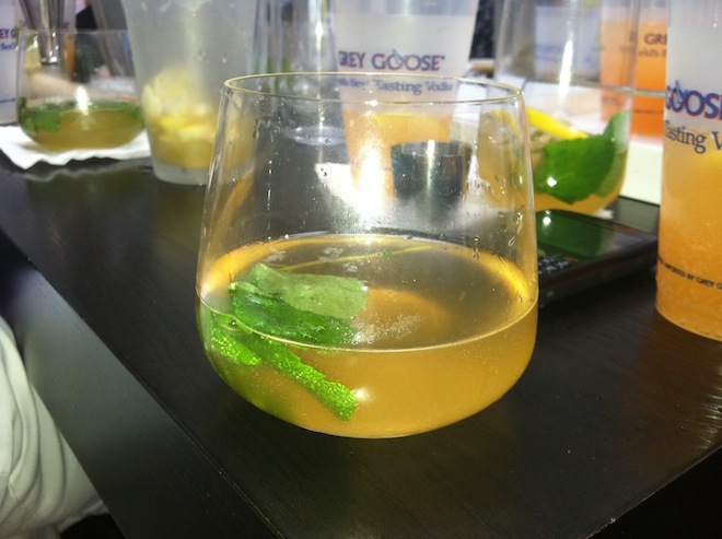 grey goose drink small